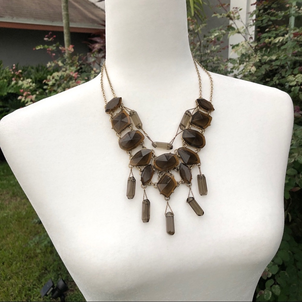 Banana Republic | statement necklace….such a stunning neutral piece